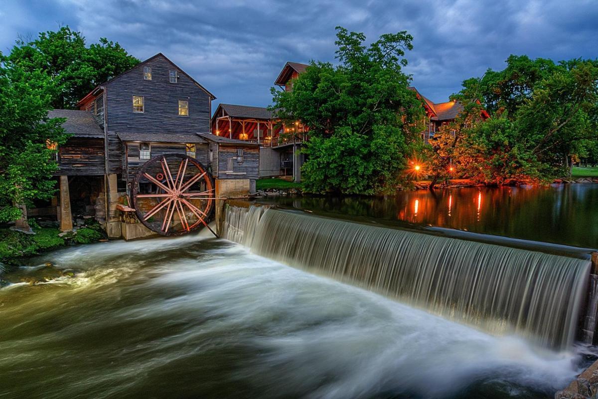 Bear Den, Hot Tub, 1089 Of Free Attraction Tickets For Each Paid Day, Dollywood And More! セバービル エクステリア 写真